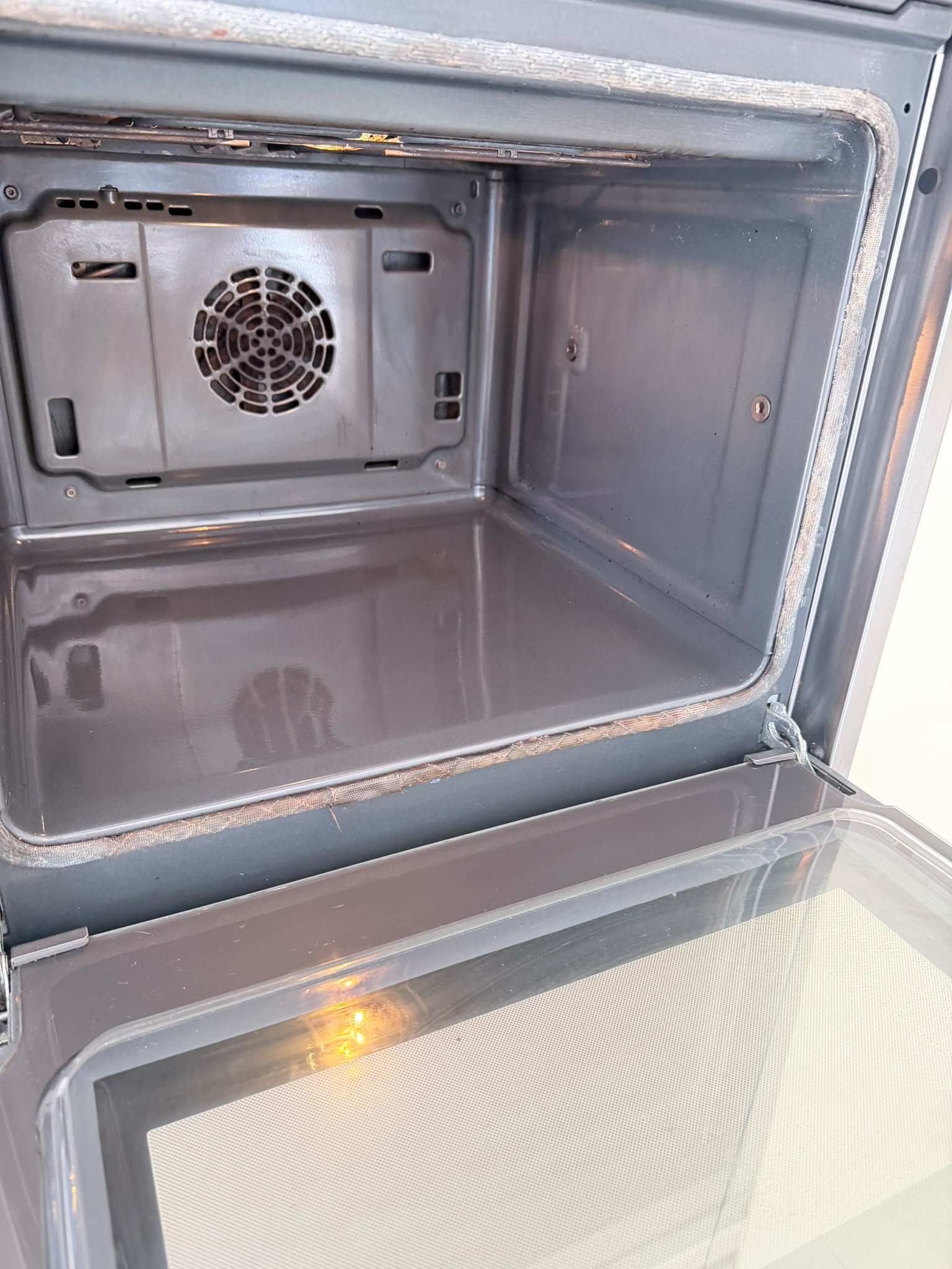 Oven after ESG Cleaning deep clean